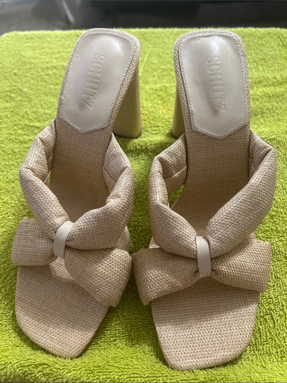 SCHUTZ Natural Beige Raffia Knotted Block Heel Mules